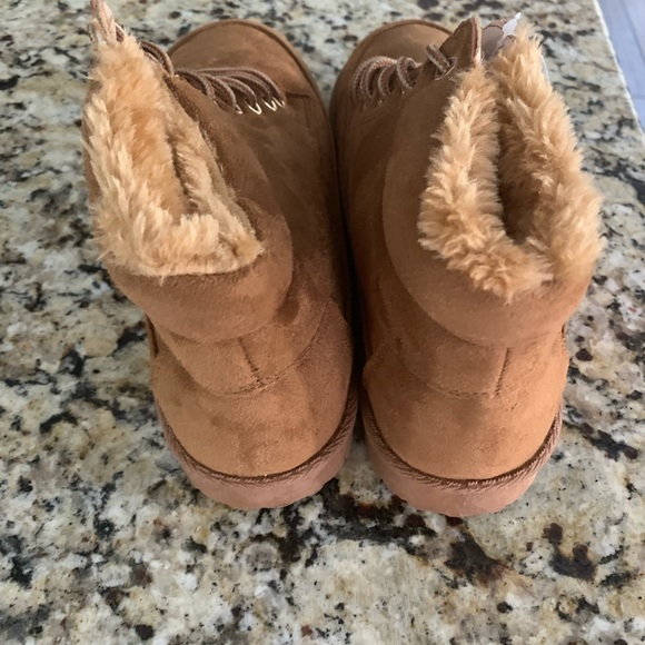 Women Clemson Tigers lace up brown ankle boots size 10 fur lines - Picture 4 of 6